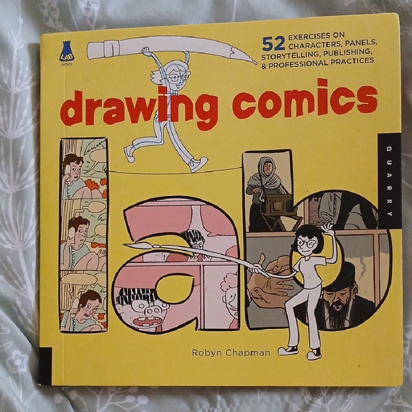 Robyn Chapman Drawing Comics Book - Picture 1 of 7